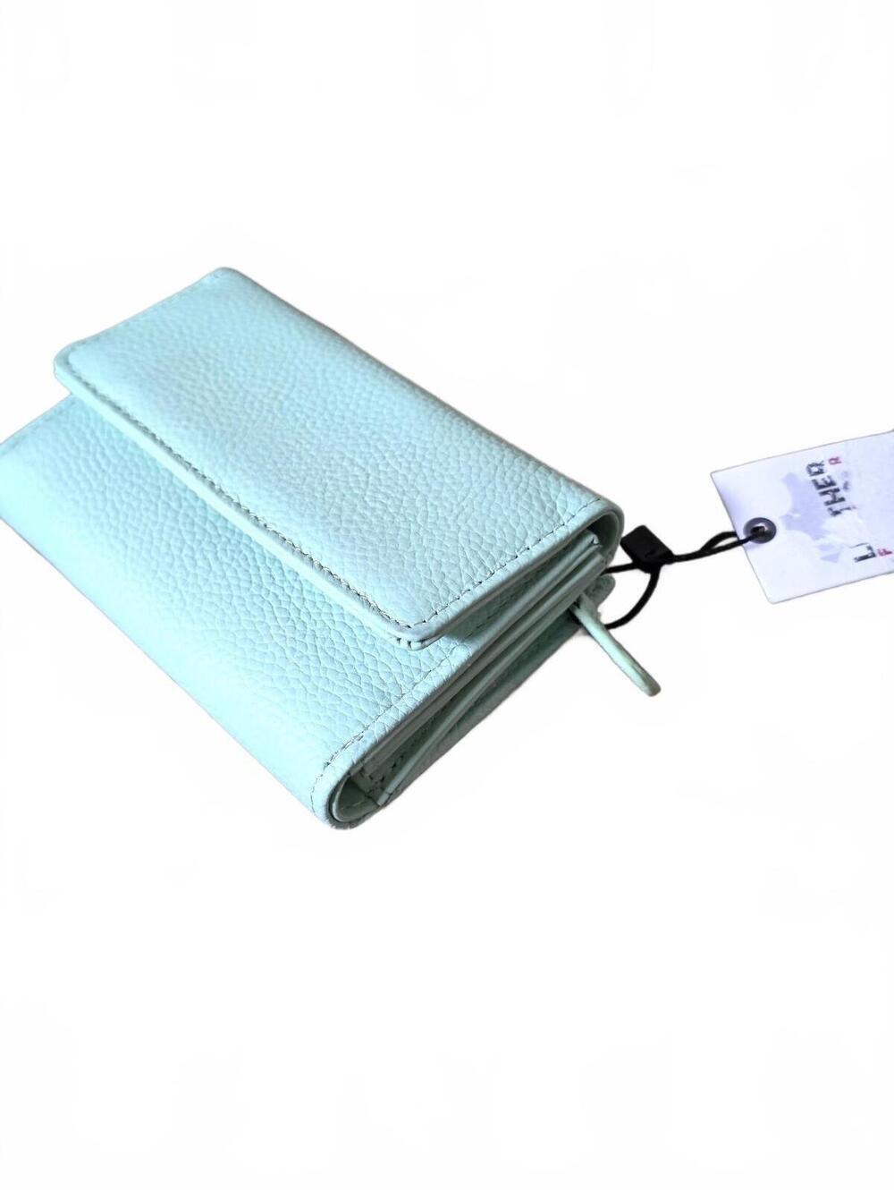 NWT Mundi Genuine Leather Mint Green Trifold Wallet Card Holder Organizer - Picture 2 of 10